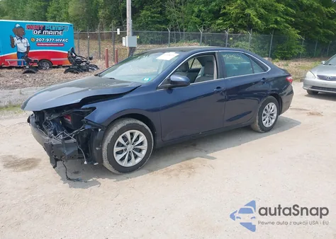 2016 Toyota Camry Le/Se/Xle/Xse из США, поврежденный, VIN 4T4BF1FK6GR536283